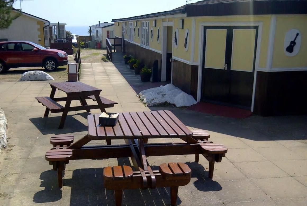 Tranquillity Sea Side Caravan Trimingham Exterior foto