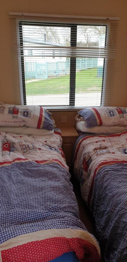 Tranquillity Sea Side Caravan Trimingham Exterior foto